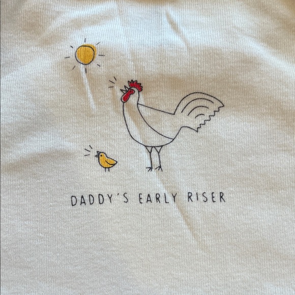 Baby GAP Cute Chicken Themed Baby Onesies Set in Cream - Picture 7 of 7